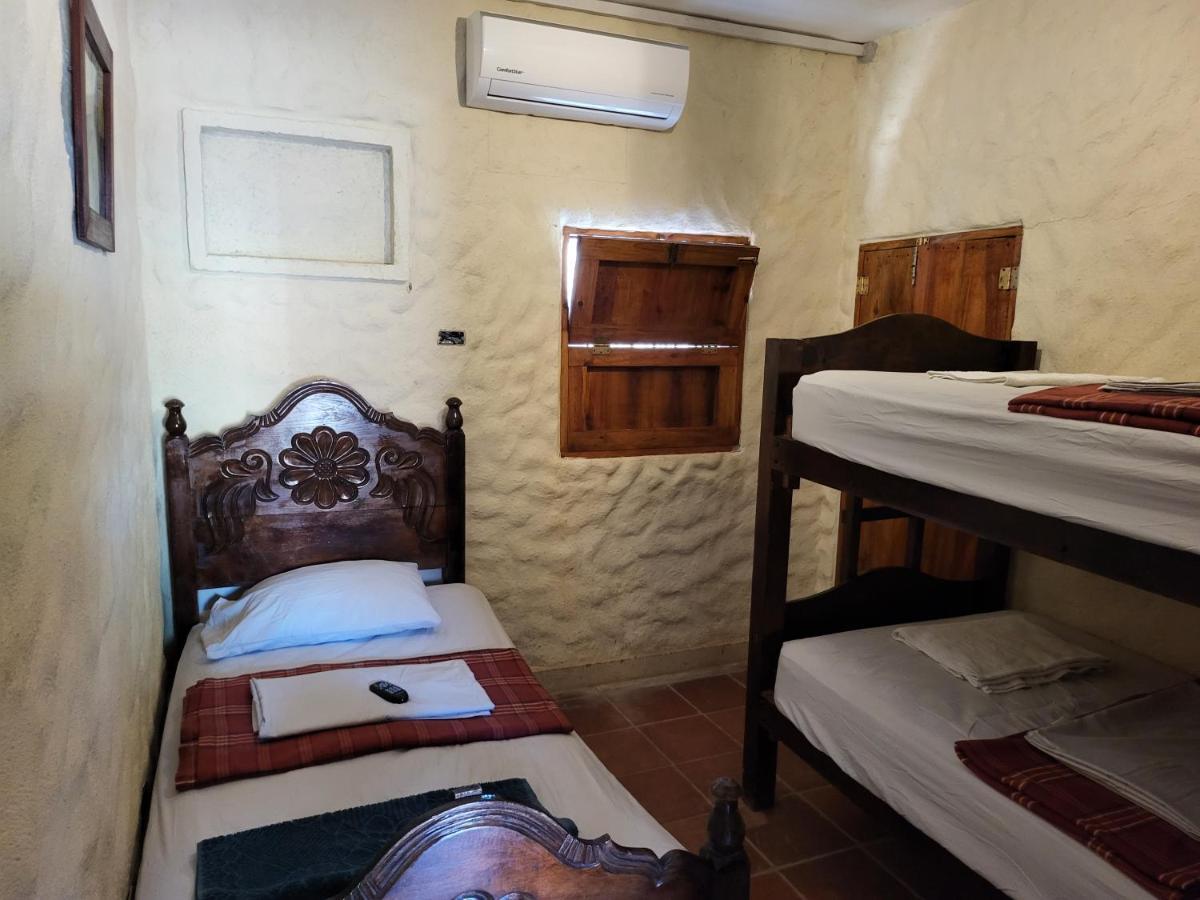 Hostal Casa De Las Gargolas Amapala Eksteriør billede